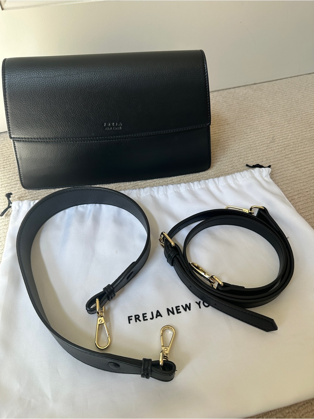 Freja Shoulder Bag